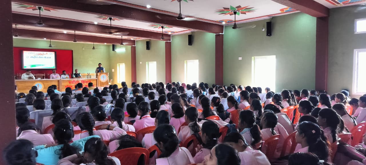 कॉलेज गैलरी छवि 11