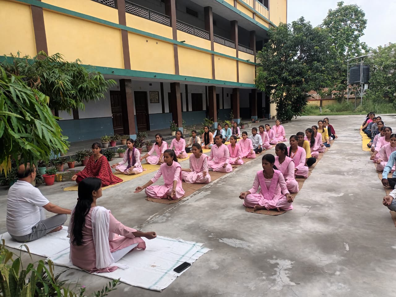 कॉलेज गैलरी छवि 3